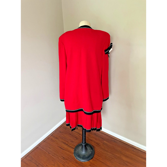 St John Marie Gray 2pc Blazer Skirt Set Womens Size 14 Red USA Buttons STUNNING - Picture 6 of 15